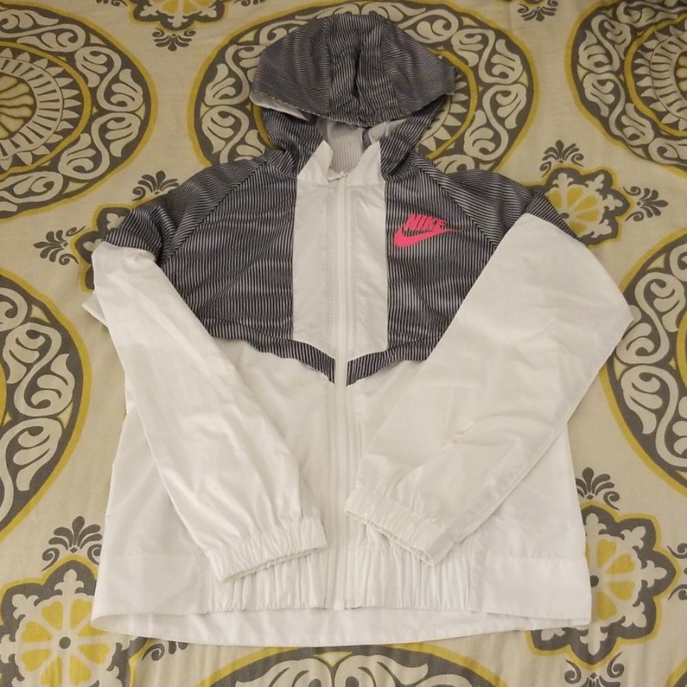 😍 Women's X-Small NIKE Windbreaker - Unique!